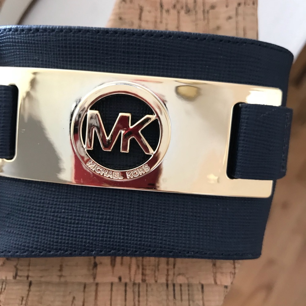 Michael Kors Navy Blue Warren Wedge Sandals sz 8.5 - Picture 5 of 8